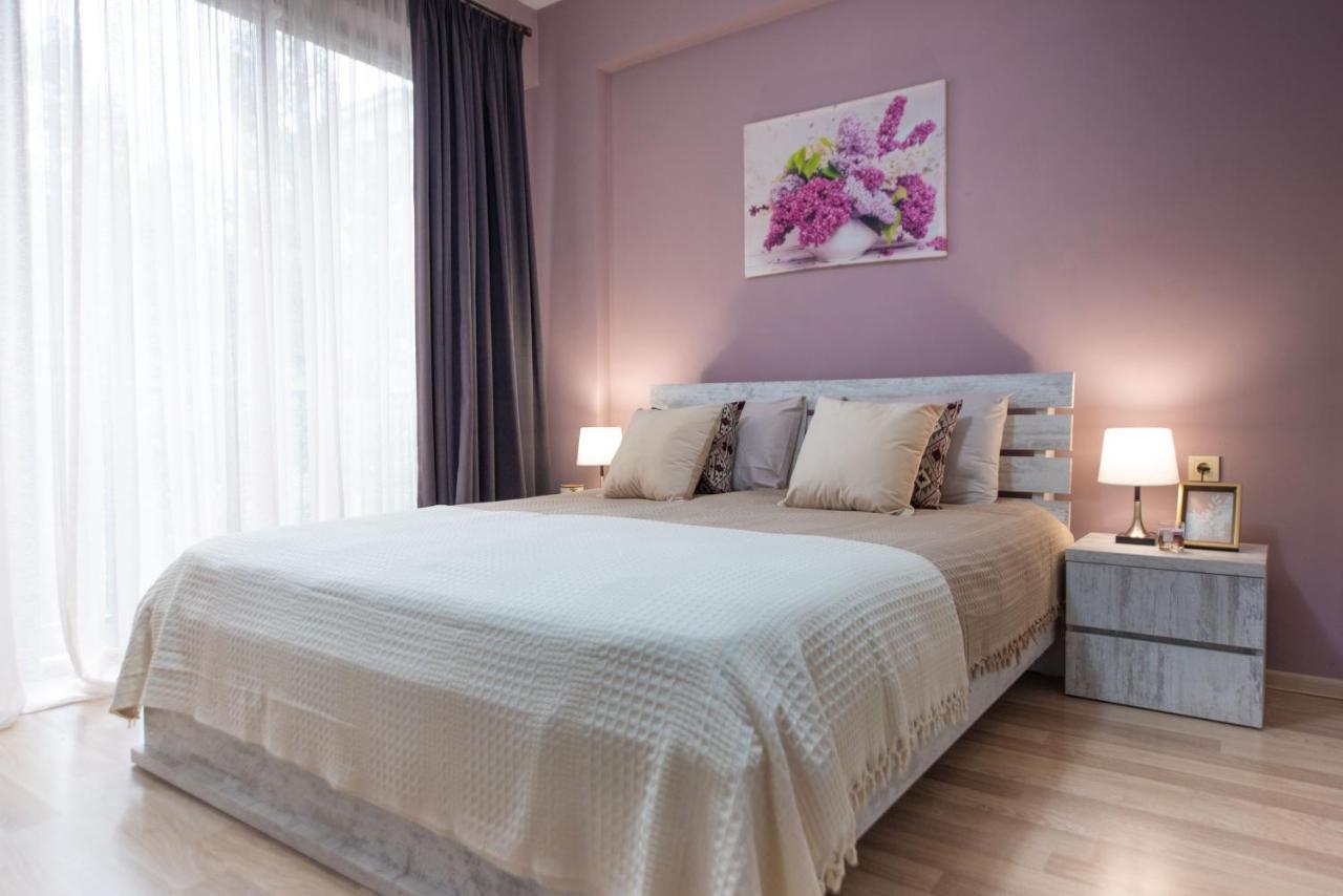 Gg Home - Cozy 2-Bedroom Apartment On Givi Kartozia 第比利斯 外观 照片
